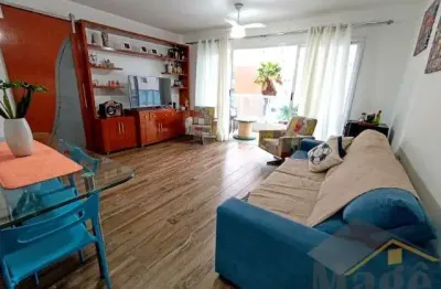 Apartamento reformado em prédio com lazer à venda na praia das astúrias - ref.: 5801