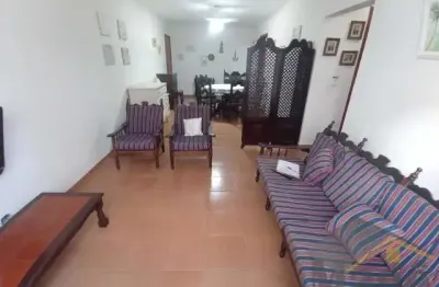 Excelente localização - apartamento com 02 dormitórios para locação à 100mts da praia do tombo - ref.: 6199