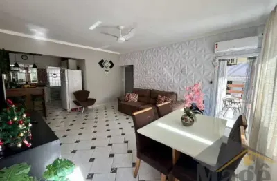 Apartamento reformado com  03 dormitórios à venda na praia da enseada - ref.: 6379