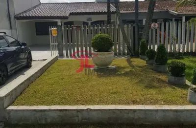 L262 casa confortável em alvenaria no balneário perequê, matinhos