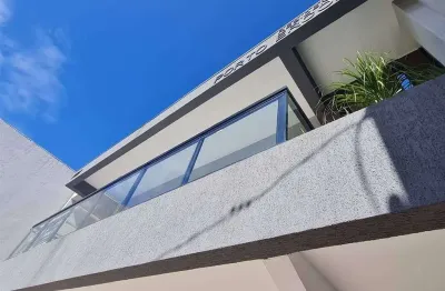 Casa em condomínio fechado com 2 quartos à venda no Tude Bastos (Sítio do Campo), Praia Grande 
