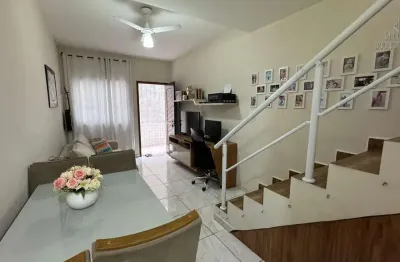Sobrado de condômino na vila guilhermina praia grande