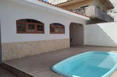 Linda casa isolada no balneário flórida - praia grande/sp