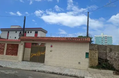 Maravilhosa casa com area gourmet e piscina vista mar.