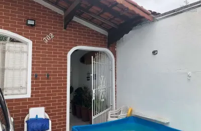 Casa à venda em praia grande, balneário maracanã a 150 mts da praia