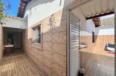 Casa 2 dormitórios com loja comercial no bairro boqueirão