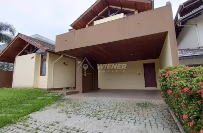 Ampla casa , ao lado do centro, 3 dorm, 4 vagas, boa vista, joinville - sc