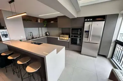 Apartamento à venda na Rua Carvalho de Freitas, Vila Andrade, São Paulo