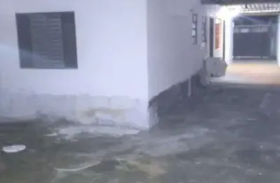 Casa com 2 quartos à venda no Jardim Diamante, São José dos Campos 