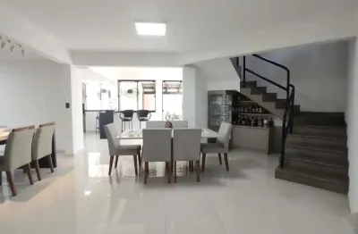Casa alto padrão à venda, 3 quartos, sendo 1 suíte, vila baependi- jaraguá do sul/sc