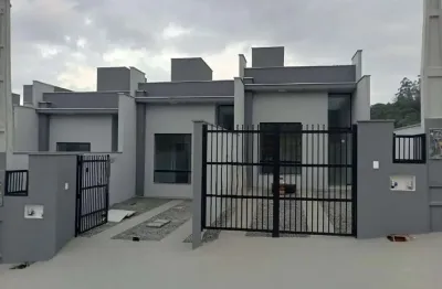 Geminado à venda em jaraguá do sul (três rios do norte) - 2 quartos, suíte e 1 vaga