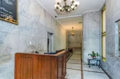 Apartamento com 3 quartos à venda na avenida independência, 98, independência, porto alegre por r$ 649.900