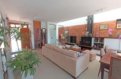 Casa em condomínio fechado com 2 quartos à venda na rua oscar schneider, 485, medianeira, porto alegre por r$ 1.050.000