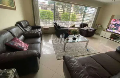 Casa com 4 quartos para alugar na rua professor jacob penteado, --, mooca, são paulo, 246 m2 por r$ 14.000