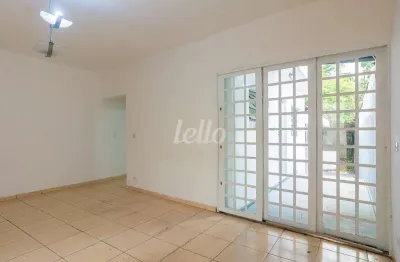 Casa comercial com 1 sala para alugar na Rua Tuiuti, --, Tatuapé, São Paulo, 90 m2 por R$ 3.700