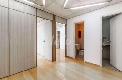 Sala comercial com 3 salas para alugar na Rua Teodoro Sampaio, --, Pinheiros, São Paulo, 40 m2 por R$ 2.500