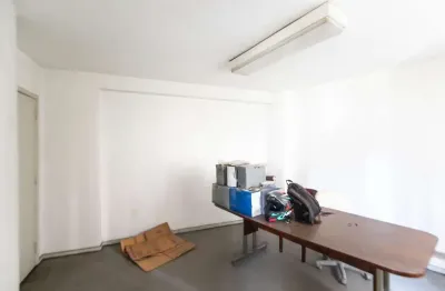 Sala comercial com 4 salas para alugar na rua doutor rodrigo silva, --, centro, são paulo, 110 m2 por r$ 4.000