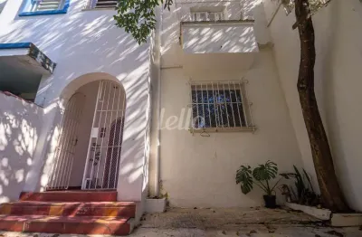 Casa com 3 quartos para alugar na rua alves guimarães, --, pinheiros, são paulo, 200 m2 por r$ 8.000