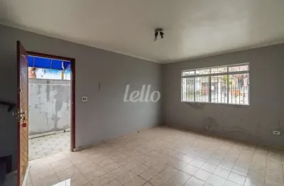 Casa com 2 quartos para alugar na rua mata redonda, --, vila nivi, são paulo, 80 m2 por r$ 2.000