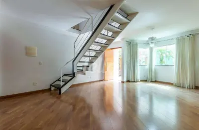 Casa em condomínio fechado com 3 quartos para alugar na Rua Euclides Payão Silveira, --, Vila Santa Clara, São Paulo, 202 m2 por R$ 5.500