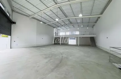 Barracão / Galpão / Depósito para alugar na Rua Tiradentes, --, Santa Terezinha, São Bernardo do Campo, 745 m2 por R$ 25.000