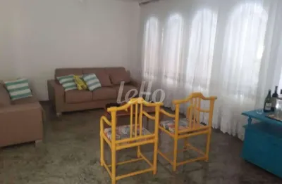 Casa com 3 quartos à venda na rua santa eufêmia, 357, vila carrão, são paulo, 280 m2 por r$ 1.100.000