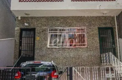 Casa com 3 quartos à venda na rua aimberê, 1249, pompéia, são paulo, 130 m2 por r$ 750.000