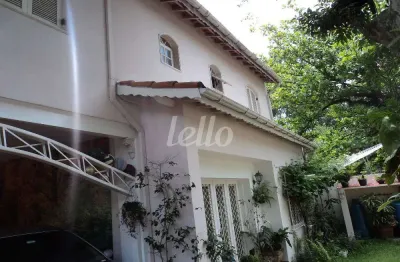 Casa com 4 quartos à venda na rua mário de melo, 28, pacaembu, são paulo, 279 m2 por r$ 2.300.000