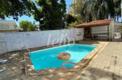 Casa com 4 quartos à venda na rua tomé de souza, 1075, jardim são caetano, são caetano do sul, 276 m2 por r$ 2.130.000