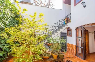 Casa com 4 quartos à venda na rua carlos tiago pereira, 716, bosque da saúde, são paulo, 300 m2 por r$ 1.600.000