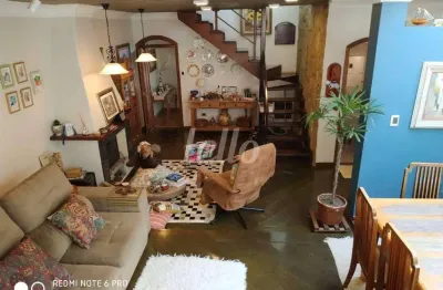 Casa com 3 quartos à venda na rua pirajá, 491, mooca, são paulo, 228 m2 por r$ 900.000