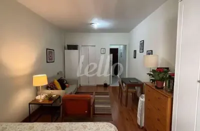 Kitnet / Stúdio à venda na Rua Doutor Penaforte Mendes, 255, Bela Vista, São Paulo, 24 m2 por R$ 290.000