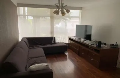 Casa com 4 quartos à venda na rua jaboticabal, 297, vila bertioga, são paulo, 239 m2 por r$ 1.700.000