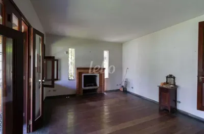 Casa com 5 quartos à venda na rua manuel carlos de figueiredo ferraz, 297, jardim morumbi, são paulo, 300 m2 por r$ 2.100.000