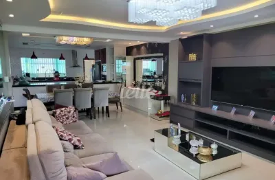 Casa com 3 quartos à venda na rua araribóia, 200, mooca, são paulo, 298 m2 por r$ 2.050.000