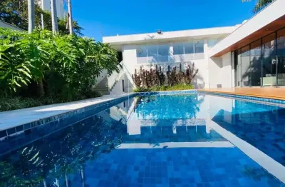 Casa com 4 quartos à venda na Rua Neila Ribeiro, 184, Parque Residencial Alcântara, Londrina