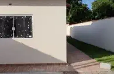 Casa nova no parque augustus, em itanhaém - localizada no lado praia.