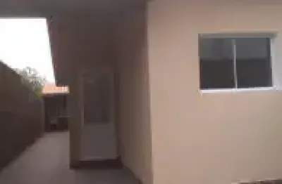 Casa nova no bairro suarão, em itanhaém - localizado lado serra, em rua calçada.