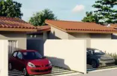 Casa no bairro balneário gaivota, em itanhaém - sendo lado serra, em rua calçada.