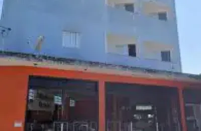 Apartamento no bairro jardim umuarama, em itanhaém - sendo lado serra, em rua calçada.