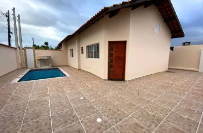 Ótima casa no bairro balneário tupy, em itanhaém *** aceita financiamento bancário!