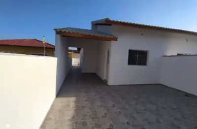 Casa à venda no bairro balneário gaivotas, em itanhaém ** possui piscina com cascata; aceita financiamento bancário!!