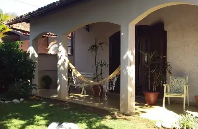 Ótima casa à venda no bairro cibratel 2, em itanhaém ** lado praia, em rua calçada; aceita financiamento bancário!!