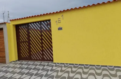 Ótima casa à venda no bairro balneário gaivotas, em itanhaém ** lado praia; aceita financiamento bancário!!
