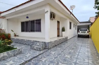 Ótima casa à venda no bairro balneário gaivotas, em itanhaém ** aceita financiamento bancário!