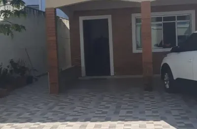 Casa a venda em itanhaem - cibratel ii - com piscina e churrasqueira .