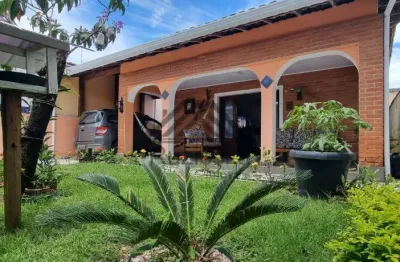 Casa no bairro cibratel i em itanhaém à 200 metros do mar