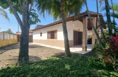 Casa a venda em itanhaém , pé na areia - a 30m do mar - santa terezinha .