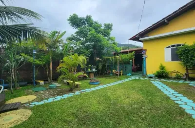 Imóvel semi mobiliado - praia de mongaguá - ideal para renda .