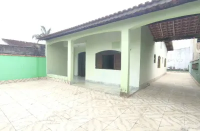 Casa lote inteiro á venda em itanhaém - litoral sul de sp